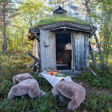 Moekki - The White Blue Wilderness Lodge Инари Экстерьер фото
